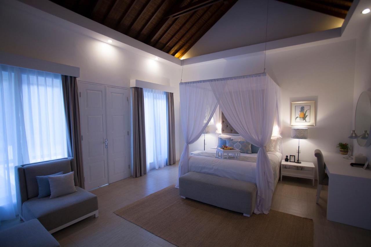 Lakshmi Luxury Villas, Walk To The Beach And Seminyak Shopping Экстерьер фото