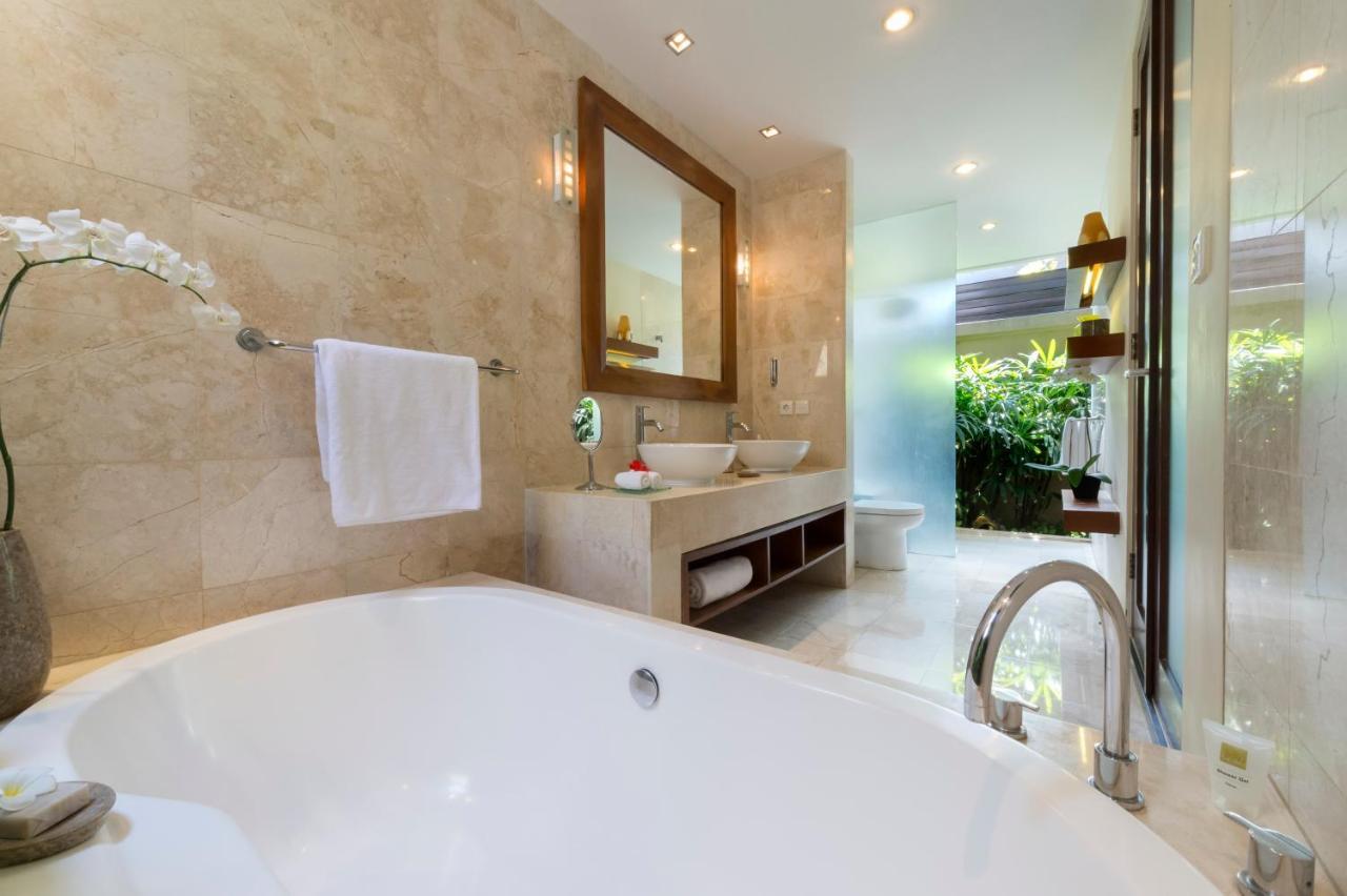 Lakshmi Luxury Villas, Walk To The Beach And Seminyak Shopping Экстерьер фото