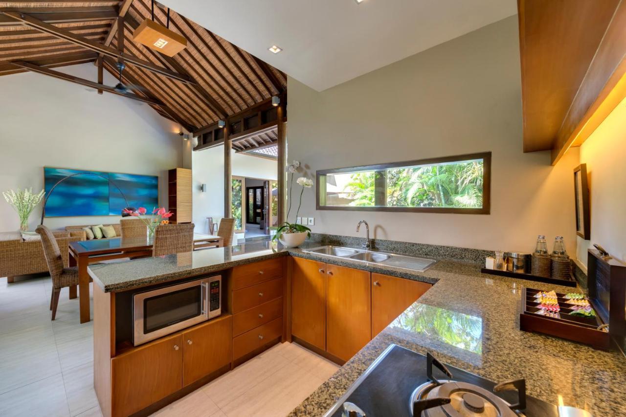 Lakshmi Luxury Villas, Walk To The Beach And Seminyak Shopping Экстерьер фото