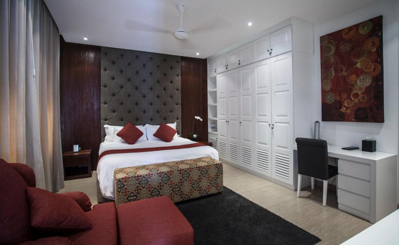 Lakshmi Luxury Villas, Walk To The Beach And Seminyak Shopping Экстерьер фото