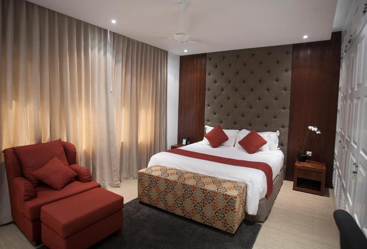 Lakshmi Luxury Villas, Walk To The Beach And Seminyak Shopping Экстерьер фото