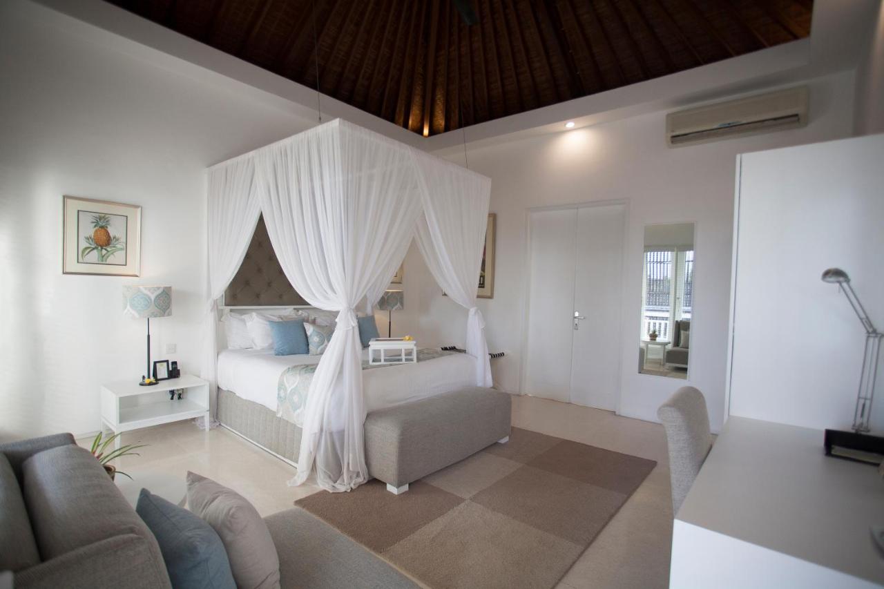 Lakshmi Luxury Villas, Walk To The Beach And Seminyak Shopping Экстерьер фото